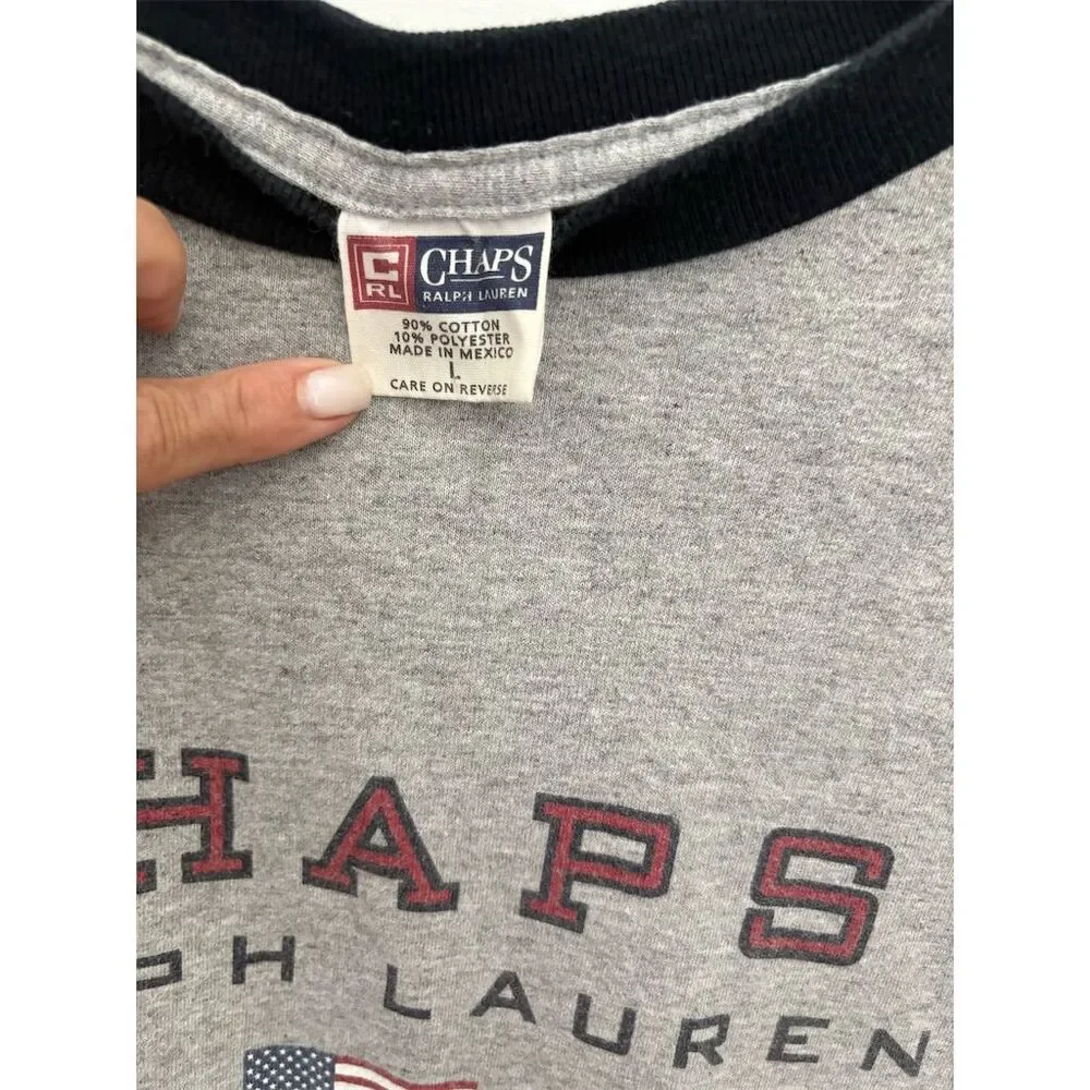 Vintage Chaps Ralph Lauren Men's Gray Crewneck Sweatshirt Embroidered Flag Large